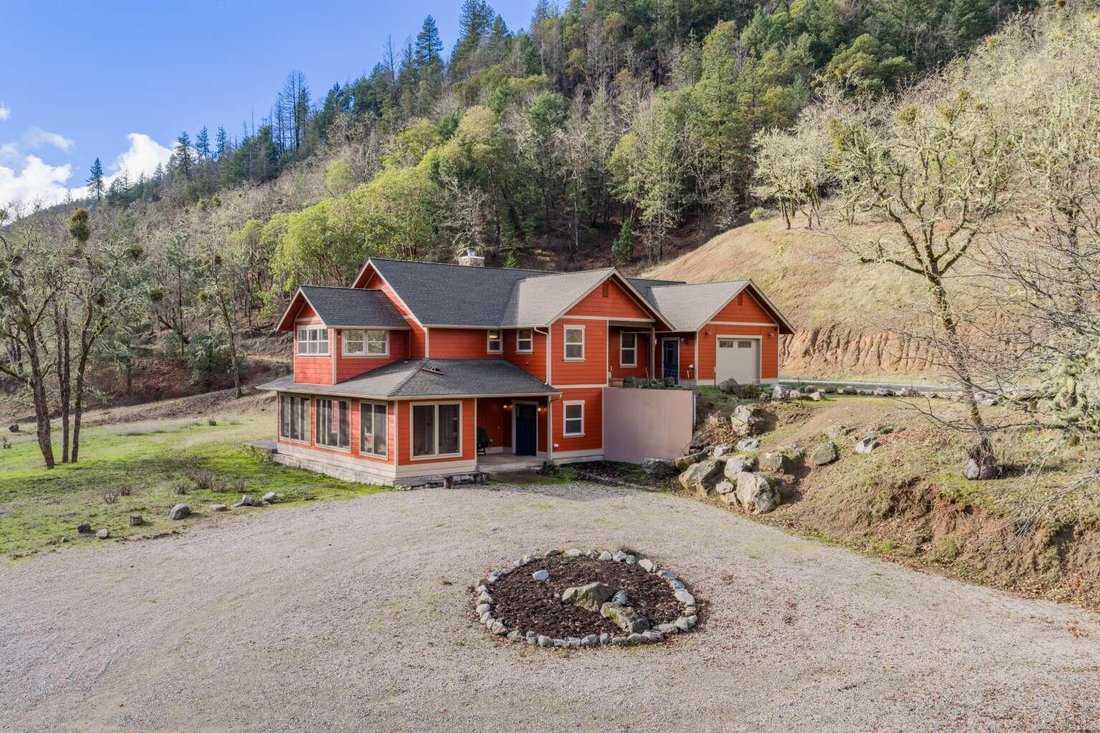 House in Gold Hill, Oregon, United States 2 - 16841885