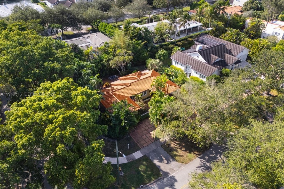 Casa a Coral Gables, Florida, Stati Uniti 5 - 16842385