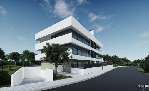 Apartment in Mexilhoeira Grande, Algarve, Portugal 1