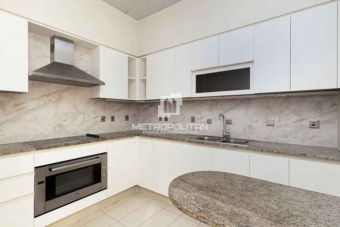 Apartment in Palm Jumeirah, Dubai, United Arab Emirates 4 - 16841472
