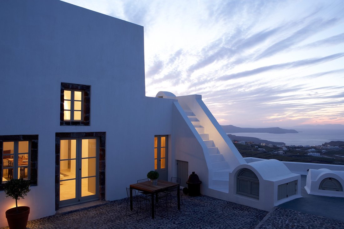 Villa in Thira, Aegean, Greece 1 - 12570957