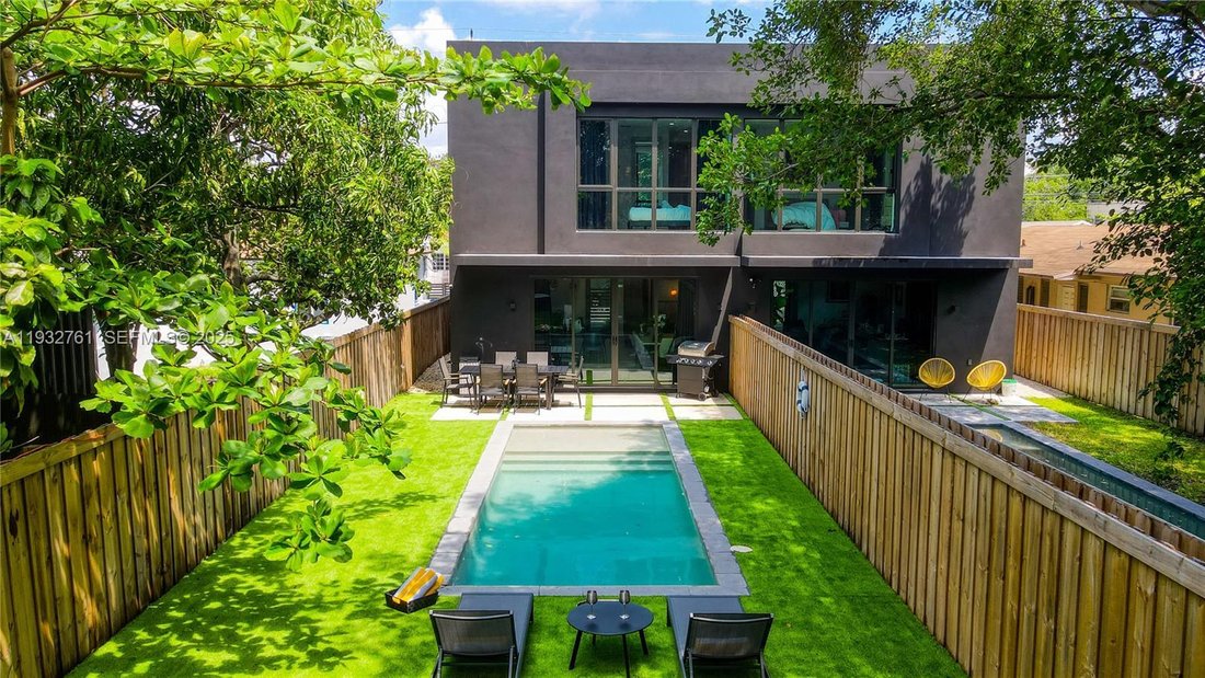 House in Miami, Florida, United States 4 - 16841430