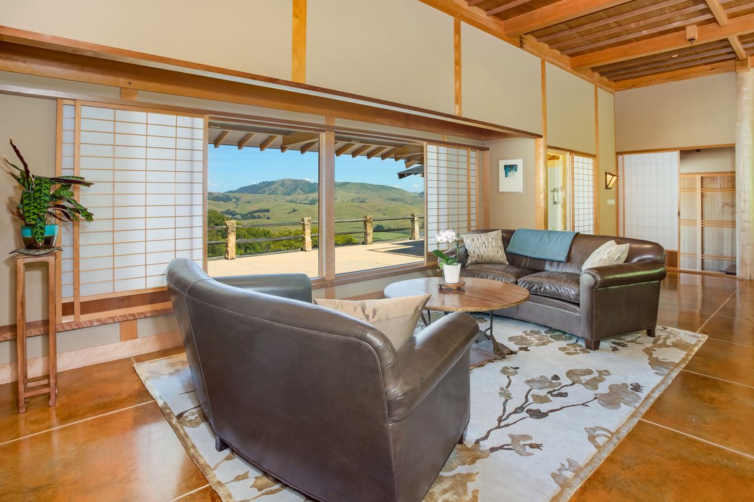 House in Point Reyes Station, California, United States 4 - 10956511
