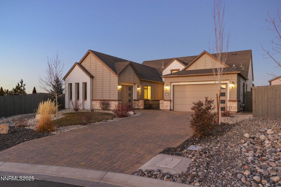 House in Reno, Nevada, United States 1 - 16842578