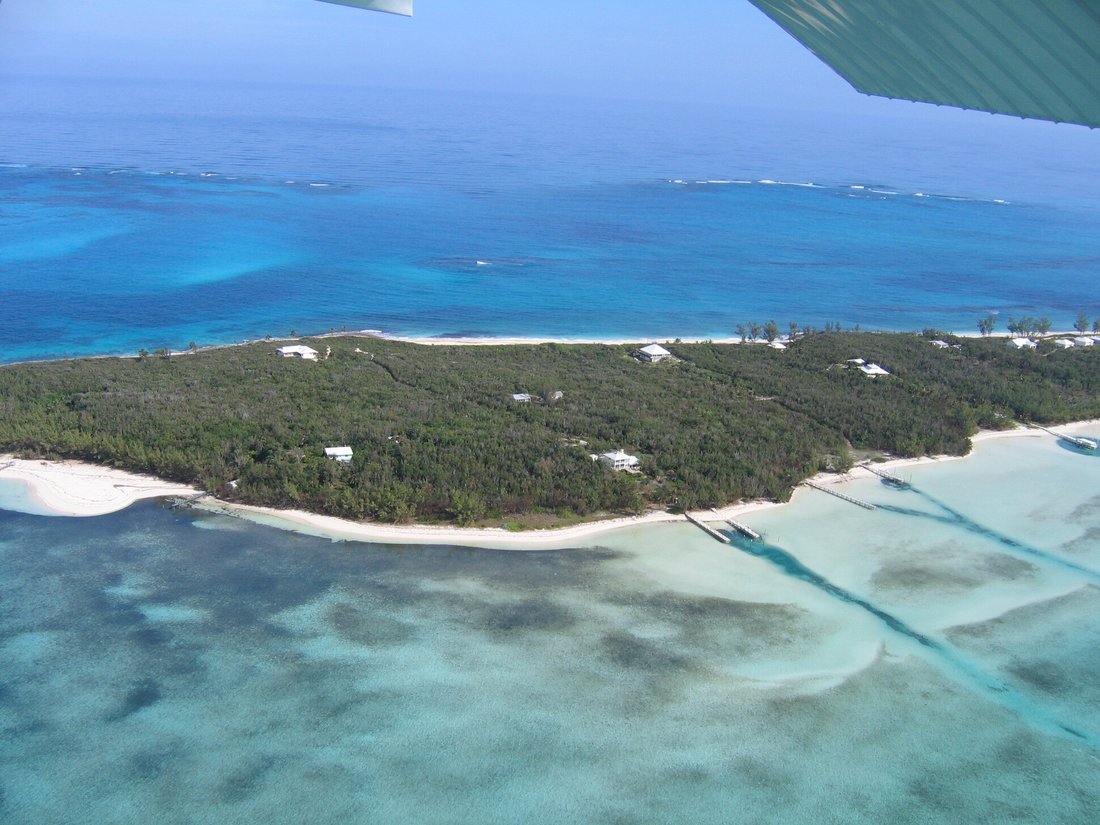 Land in Treasure Cay, Central Abaco, The Bahamas 4 - 16841208