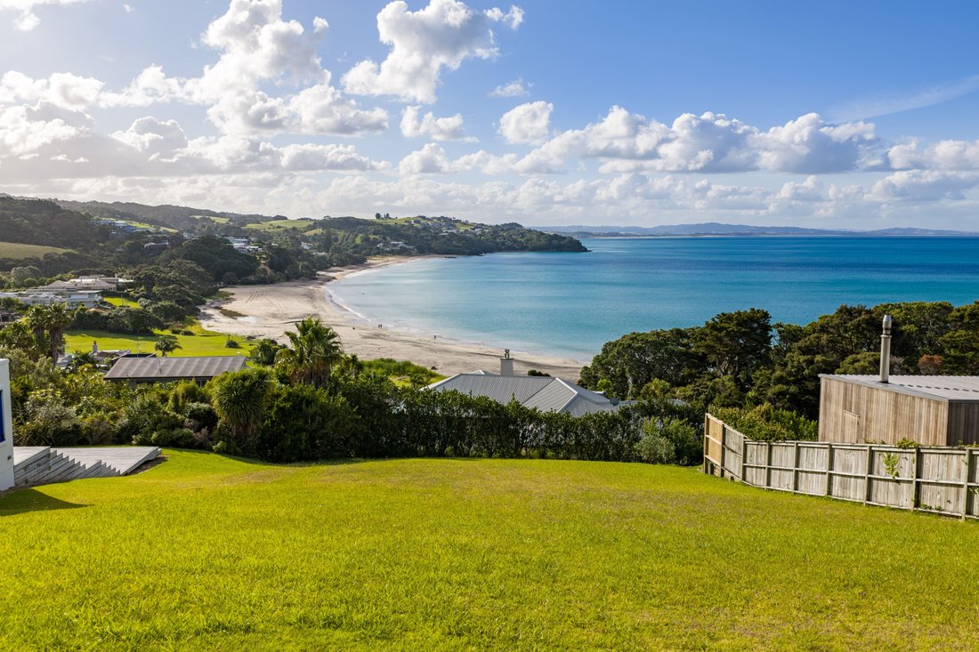 Land in Langs Beach, Northland, New Zealand 1 - 16843092