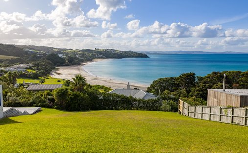 Land in Langs Beach, Northland, New Zealand 1