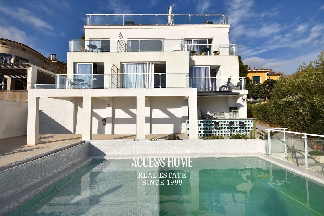 House in el Masnou, Catalonia, Spain 1 - 16841230