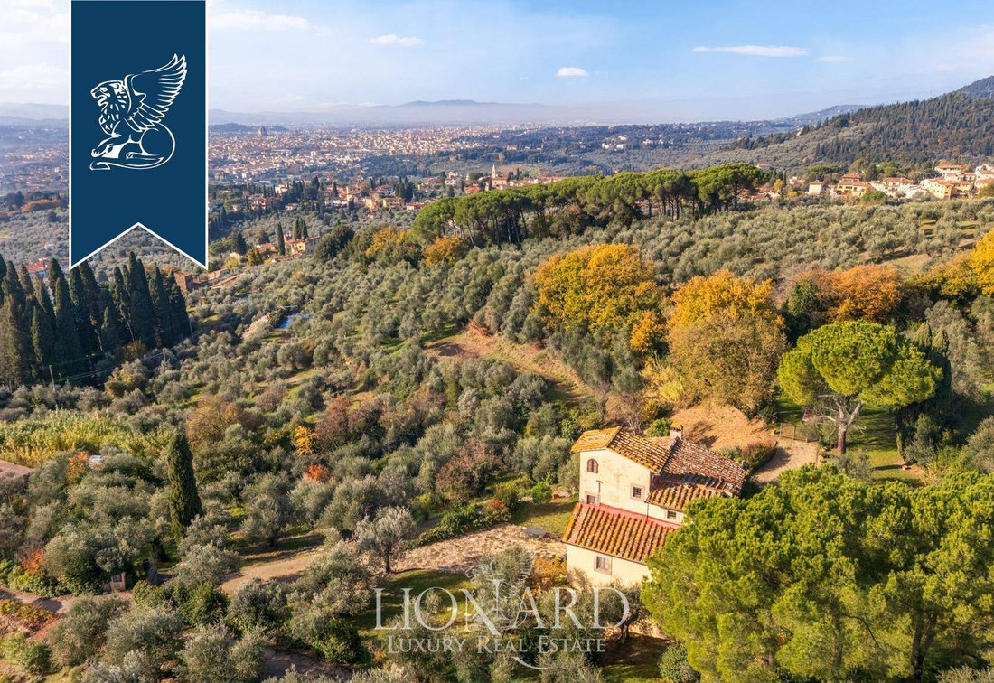 Villa in Settignano, Florence, Tuscany 2 - 10918228