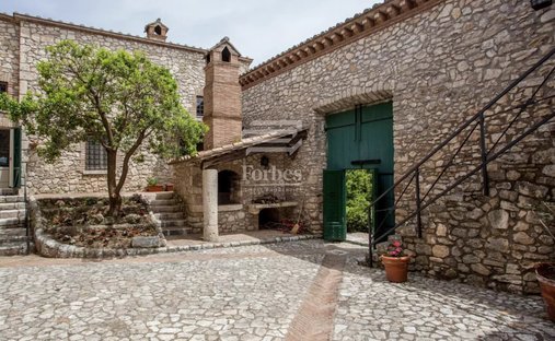 Castle For Sale In Umbria, Trasimeno Lake