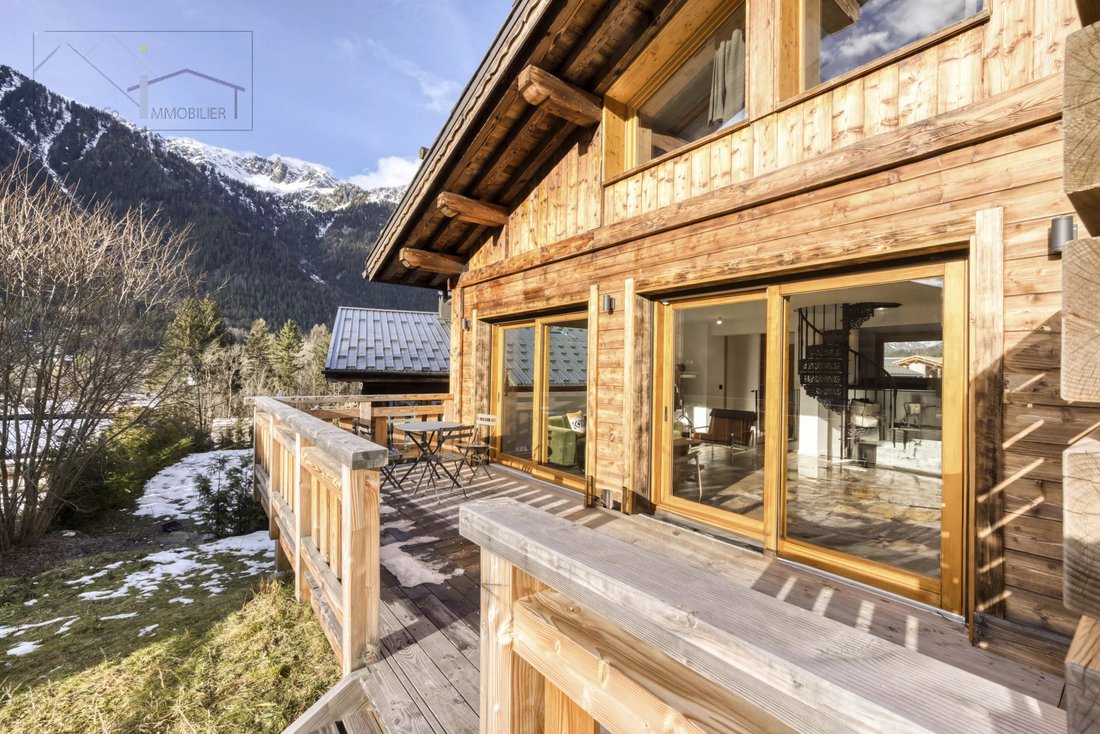Chalet in Chamonix-Mont-Blanc, Auvergne-Rhône-Alpes, France 2 - 16841235