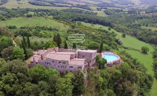 Castle For Sale In Umbria, Trasimeno Lake