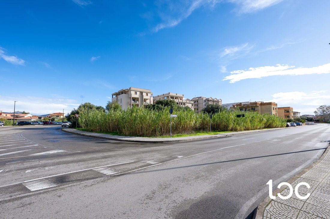 Land in Baratta - Tannaule, Olbia, Italy 4 - 16629518
