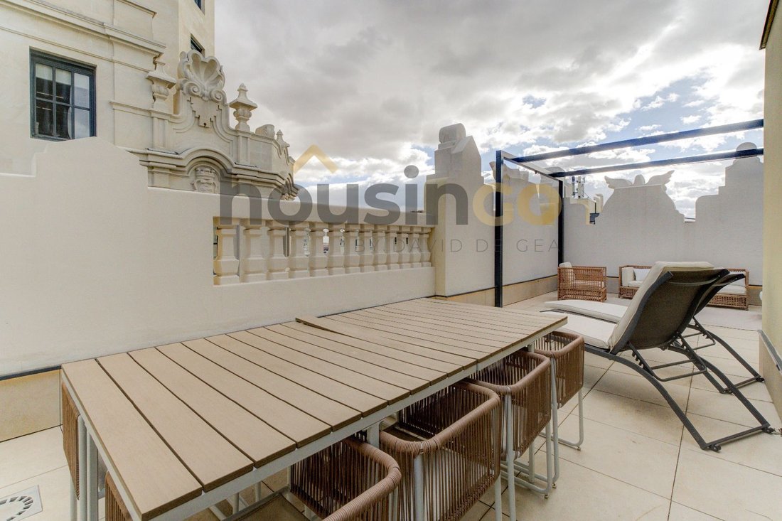 Penthouse in Centro, Madrid, Spain 2 - 16840997