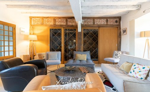 Castle for Sale in Tours, Centre-Val de Loire, France