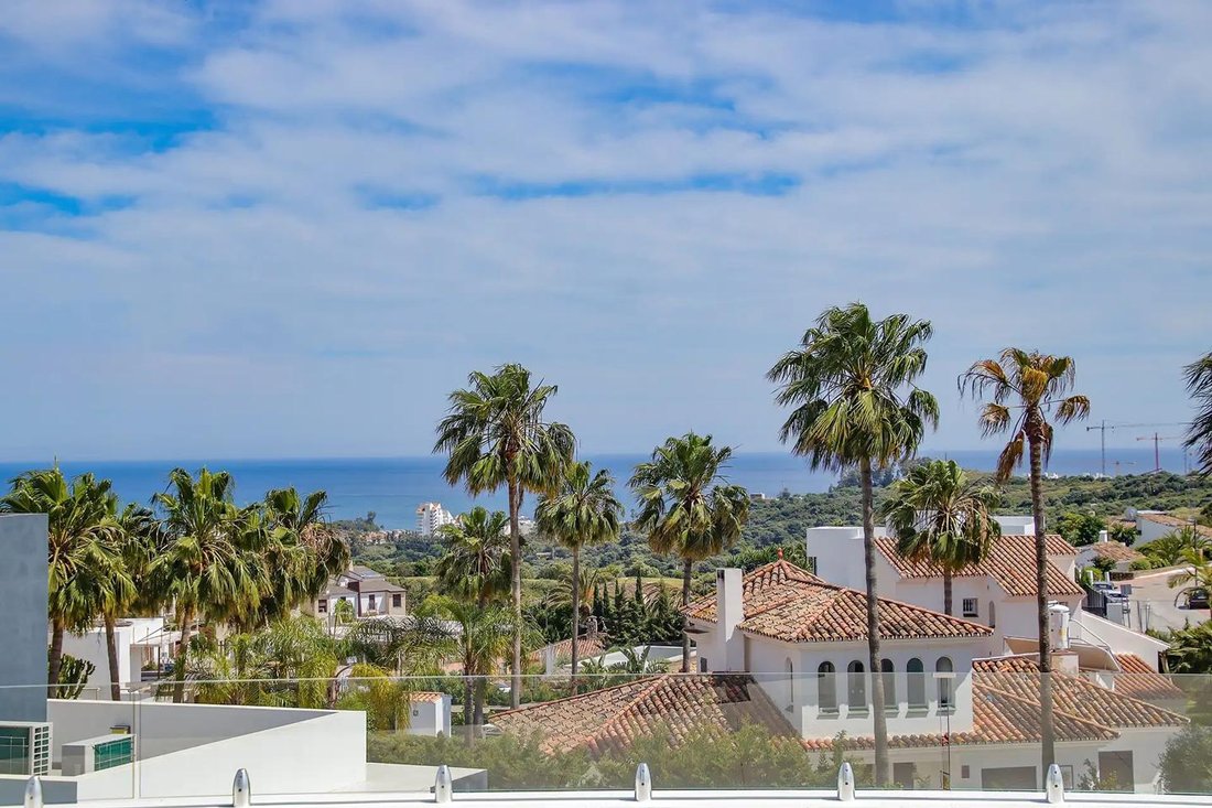 Villa in Estepona, Andalusia, Spain 2 - 16843393