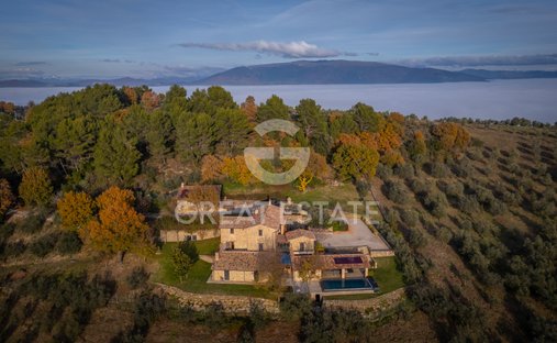 Castle For Sale In Umbria, Trasimeno Lake