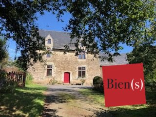 Estate in Quelaines-Saint-Gault, Pays de la Loire, France 1 - 16842988