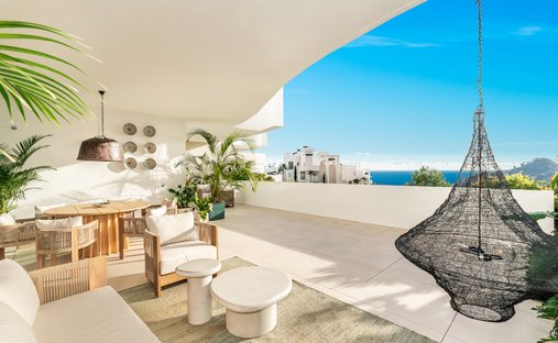 Apartment in Ojen, Andalusia, Spain 1