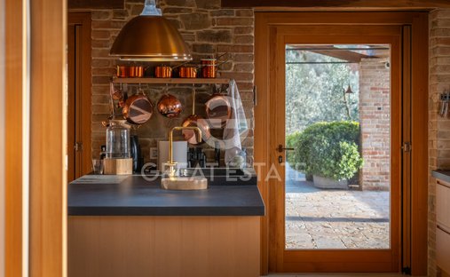 Castle For Sale In Umbria, Trasimeno Lake