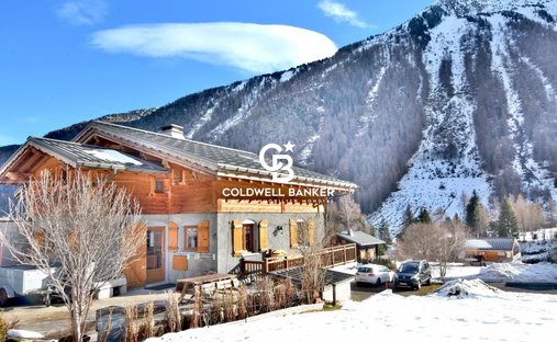 House in Vallorcine, Auvergne-Rhône-Alpes, France 1