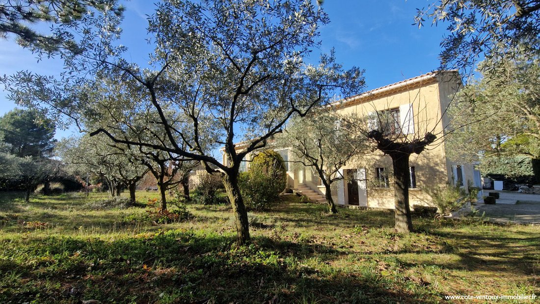 Villa in La Roque-sur-Pernes, Provence-Alpes-Côte d'Azur, France 2 - 16843271