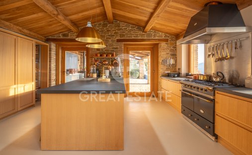 Castle For Sale In Umbria, Trasimeno Lake