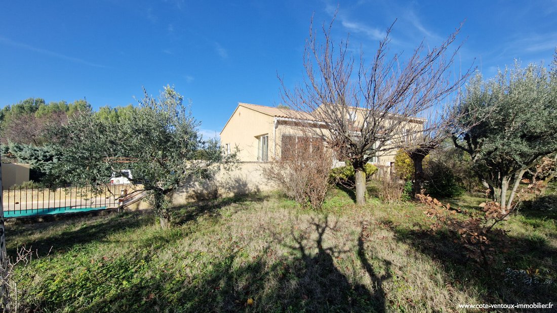 Villa in La Roque-sur-Pernes, Provence-Alpes-Côte d'Azur, France 1 - 16843271