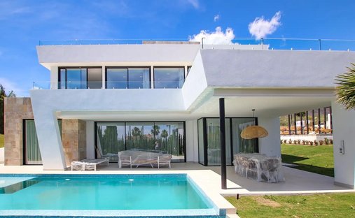 Villa a Estepona, Andalusia, Spagna 1