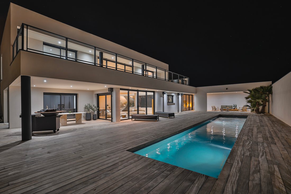 Villa in Angoulême, Nouvelle-Aquitaine, France 2 - 15851616