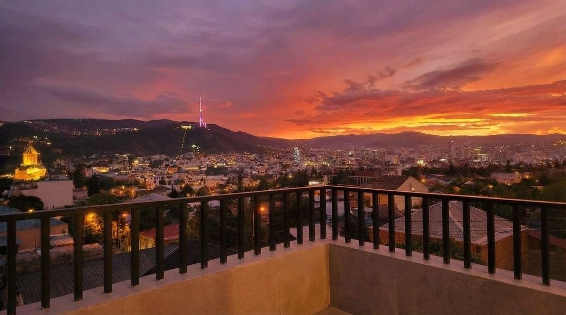 Villa in Tbilisi, Tbilisi, Georgia 2 - 15809850