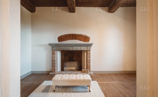 Castle For Sale In Umbria, Trasimeno Lake