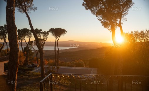 Castle For Sale In Umbria, Trasimeno Lake
