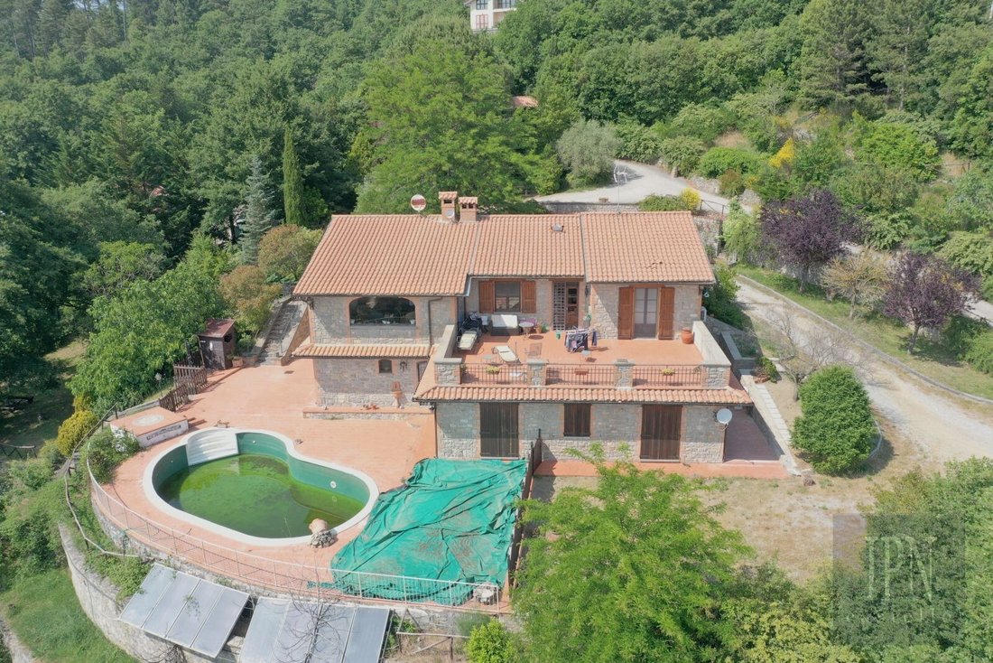 Villa in Lisciano Niccone, Umbria, Italy 1 - 16843425