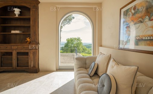 Castle For Sale In Umbria, Trasimeno Lake