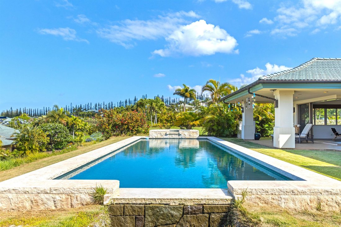 House in Lahaina, Hawaii, United States 1 - 16843042