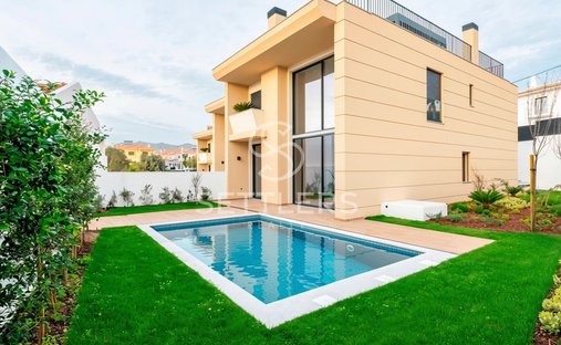 House in Alcabideche, Lisbon, Portugal 1