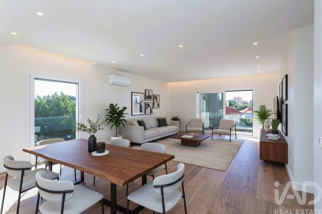Apartment in Cascais e Estoril, Lisbon, Portugal 1 - 16843769