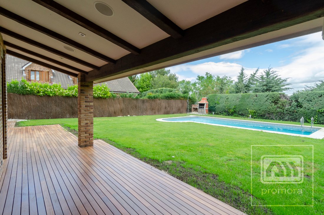 Villa in La Moraleja, Alcobendas, Comunidad de Madrid 4 - 16844231