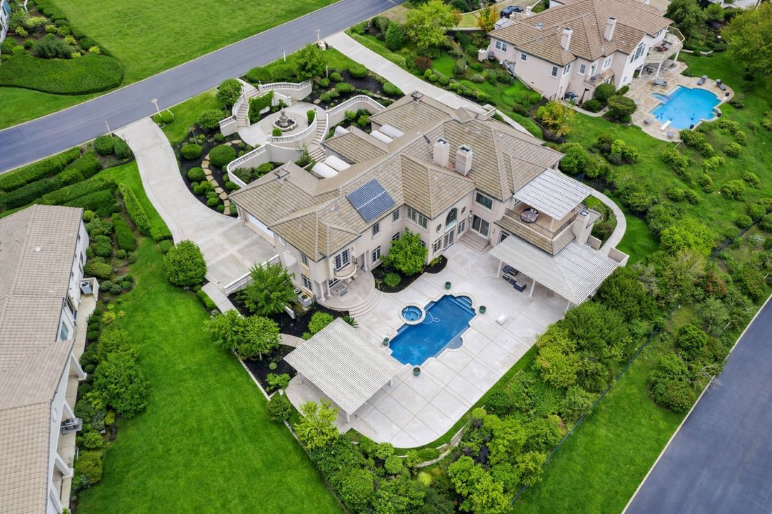 El Dorado Hills, California, United States 2 - 16843822