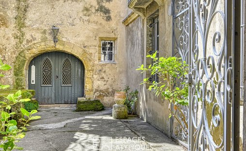 Villa in Le Centre, Courthézon, France 1