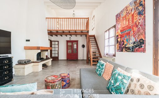 Castle for Sale in Niort, Nouvelle-Aquitaine, France