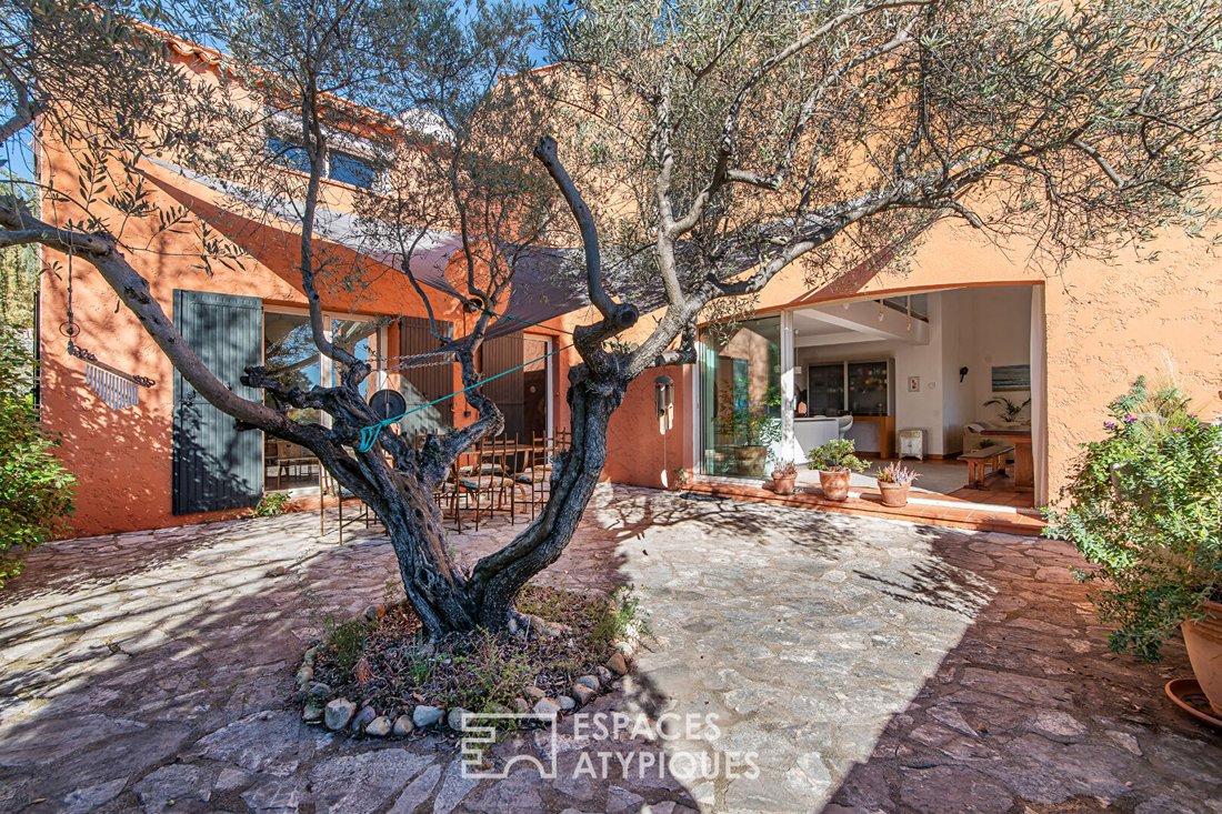 Villa in Villeneuve, Provence-Alpes-Côte d'Azur, France 5 - 16844213