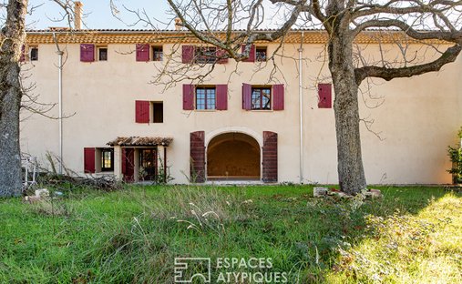 Castle for Sale in Manosque, Provence-Alpes-Côte d'Azur, France