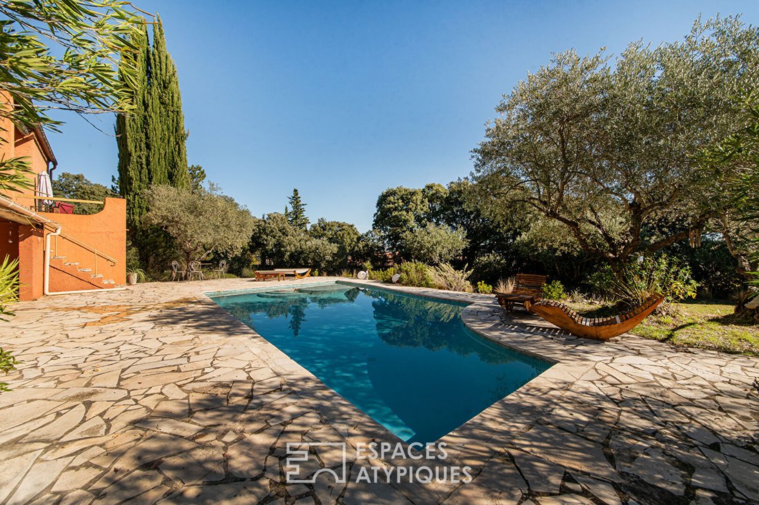 Villa in Villeneuve, Provence-Alpes-Côte d'Azur, France 1 - 16844213