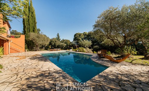 Villa in Villeneuve, Provence-Alpes-Côte d'Azur, France 1