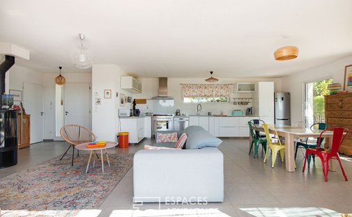 Castle for Sale in Manosque, Provence-Alpes-Côte d'Azur, France