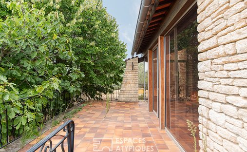 Castle for Sale in Manosque, Provence-Alpes-Côte d'Azur, France