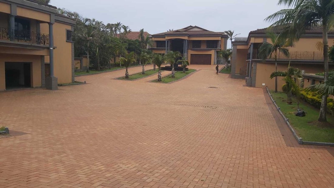 House in Bluff, KwaZulu-Natal, South Africa 5 - 16843698