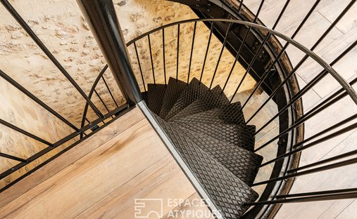 19 Th C. Chateau With Outbuildings And Pool